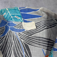 Load image into Gallery viewer, Vintage Hawaiian Tropical Floral Pattern Grey Multi Colour Short Sleeve Shirt