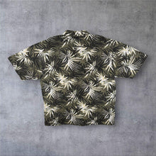 Load image into Gallery viewer, Vintage Man's Fashion Hawaiian Tropical Palm Leaf Pattern Short Sleeve Shirt