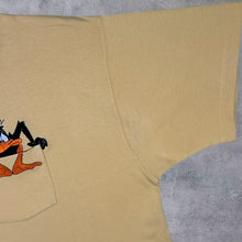 Load image into Gallery viewer, Vintage Warner Bros (1998) Looney Tunes Daffy Duck Embroidered Yellow Pocket T-Shirt