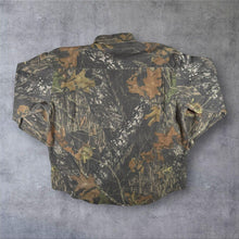 Load image into Gallery viewer, Vintage 90s No Trace Dan River Mossy Oak Camo Hunting Shirt Made USA