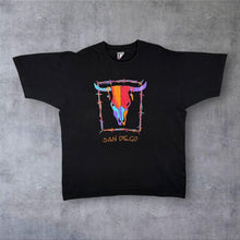 Load image into Gallery viewer, Vintage 90s Dallas Alice San Diego USA Cow Skull T Shirt XL Single Stitch Western