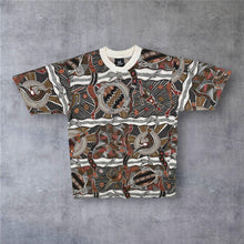 Load image into Gallery viewer, Vintage 90s Australian Aboriginal Art AOP T Shirt Large 18 Kangaroo Souvenir