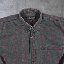 Load image into Gallery viewer, Vintage 90s Knights Round Table Shirt L Abstract Print Washed Green Grunge