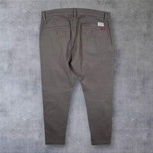 Load image into Gallery viewer, Levi's XX Chino "Slim Taper" Grey Skater Slim Fit Chino Trousers