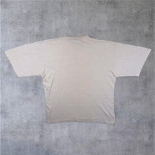 Load image into Gallery viewer, Vintage Wrangler Logo Spellout Graphic Short Sleeve Cream Grey Cotton T-Shirt