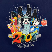 Load image into Gallery viewer, WORLD OF DISNEY (2007) “New York City” Mickey Mouse Souvenir Graphic T-Shirt
