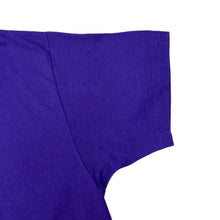 Load image into Gallery viewer, Hanes HANDS UP “Puppet Team” Souvenir Spellout Graphic Single Stitch T-Shirt