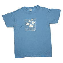 Load image into Gallery viewer, Ched by Anvil CAMBRIDGE RUN FOR PEACE Souvenir Graphic Single Stitch T-Shirt