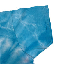 Load image into Gallery viewer, Delta HONOLULU “Waikiki” Hawaii Souvenir Graphic Single Stitch Tie Dye T-Shirt