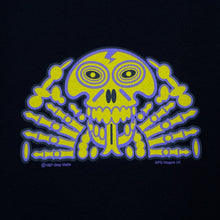 Load image into Gallery viewer, GRAY MATTER (1997) Alien Skull Cartoon Graphic T-Shirt