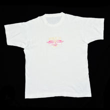 Load image into Gallery viewer, MIDNIGHT SUN “Alaska” Souvenir Spellout Single Stitch T-Shirt