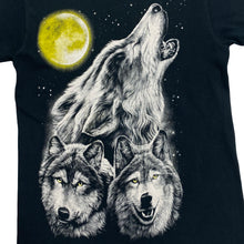 Load image into Gallery viewer, FOTL Native American Wolf Dream Catcher Graphic T-Shirt