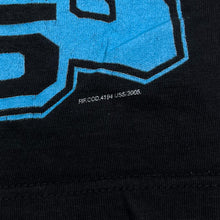 Load image into Gallery viewer, Early 00’s US5 (2005) y2k Pop Music Boy Band Spellout Graphic T-Shirt