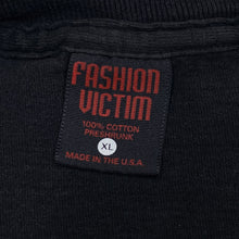 Load image into Gallery viewer, Fashion Victim (1998) Chaos! Comics SHADOWSIDE Brad Parker Made In USA Graphic T-Shirt