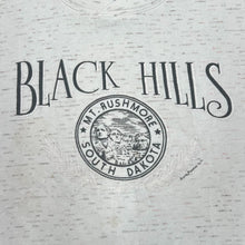 Load image into Gallery viewer, Vintage 90’s Prairie Mountain BLACK HILLS “Mt Rushmore” Souvenir Crewneck Sweatshirt
