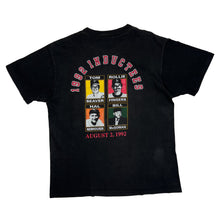 Load image into Gallery viewer, BASEBALL HALL OF FAME “1992 Inductees” Spellout Graphic Single Stitch T-Shirt