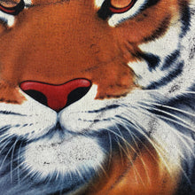 Load image into Gallery viewer, Vintage Hot-Ice Tiger Animal Nature Graphic Black T-Shirt