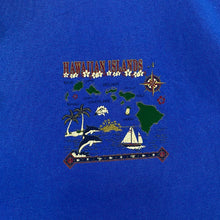 Load image into Gallery viewer, Murina HAWAIIAN ISLANDS “Maui” Souvenir Spellout Graphic T-Shirt