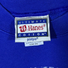Load image into Gallery viewer, Early 00’s Hanes Happy Hollow Souvenir Spellout Graphic Crewneck Sweatshirt
