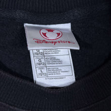 Load image into Gallery viewer, DISNEY “Pirates Of The Caribbean” Embroidered Souvenir Movie Crewneck Sweatshirt
