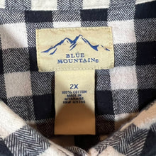 Load image into Gallery viewer, Blue Mountain Black White Plaid Check Long Sleeve Flannel Shirt
