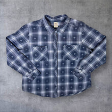 Load image into Gallery viewer, Faded Glory Blue White Plaid Check Long Sleeve Flannel Shirt
