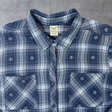 Load image into Gallery viewer, Faded Glory Blue White Plaid Check Long Sleeve Flannel Shirt
