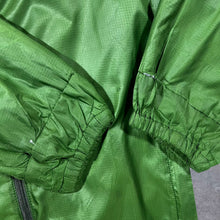 Load image into Gallery viewer, The North Face TNF Pertex Quantum Eco Lightweight Green Jacket
