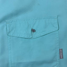 Load image into Gallery viewer, Columbia Sportswear Omni-Wick Advanced Evaporation Polyester Short Sleeve Shirt
