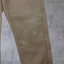 Load image into Gallery viewer, Vintage Levi's Workwear Fit Brown Distressed Heavy Cotton Carpenter Denim Jeans
