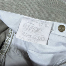 Load image into Gallery viewer, Vintage Lee "Portland" Faded Distressed Grey Straight Leg Denim Jeans
