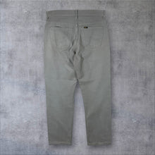 Load image into Gallery viewer, Vintage Lee "Portland" Faded Distressed Grey Straight Leg Denim Jeans
