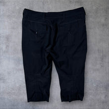 Load image into Gallery viewer, Nike Mini Swoosh Logo Black 3/4 Length Capri Pants Shorts
