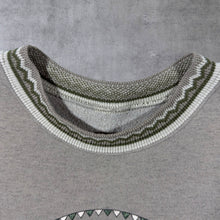 Load image into Gallery viewer, Vintage 90's Petrified Forest USA Tourist Spellout Graphic Beige Sweatshirt
