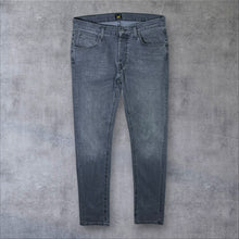 Load image into Gallery viewer, Lee "Daren" Grey Slim Straight Stretch Denim Jeans
