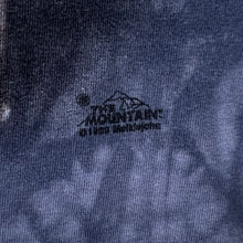 Load image into Gallery viewer, Vintage The Mountain (1999) Wolf Animal Wildlife Graphic Grey-Blue Tie Dye Cotton T-Shirt
