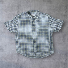 Load image into Gallery viewer, Barbour Country Plaid Check 100% Linen Short Sleeve Shirt
