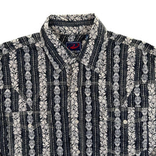 Load image into Gallery viewer, Vintage Roper Cowboy Western Floral Patterned Popper Long Sleeve Shirt
