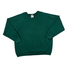 Load image into Gallery viewer, Vintage 90&#39;s FRUIT OF THE LOOM Classic Basic Blank Essential Green Crewneck Sweatshirt
