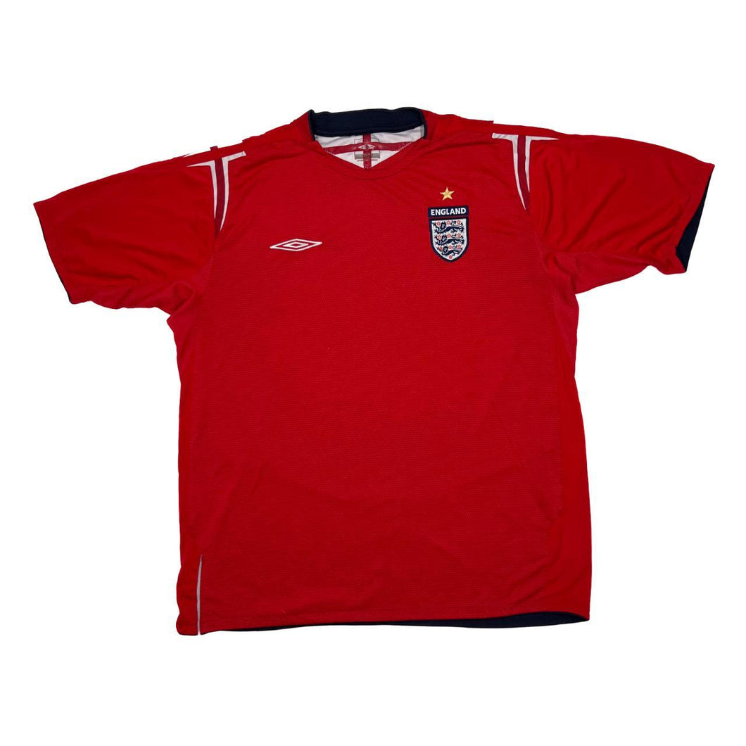 Umbro ENGLAND Football Embroidered Crest Logo Football Shirt Top