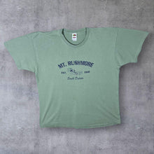 Load image into Gallery viewer, Mt. Rushmore &quot;South Dakota&quot; Souvenir Spellout Graphic Green Cotton T-Shirt
