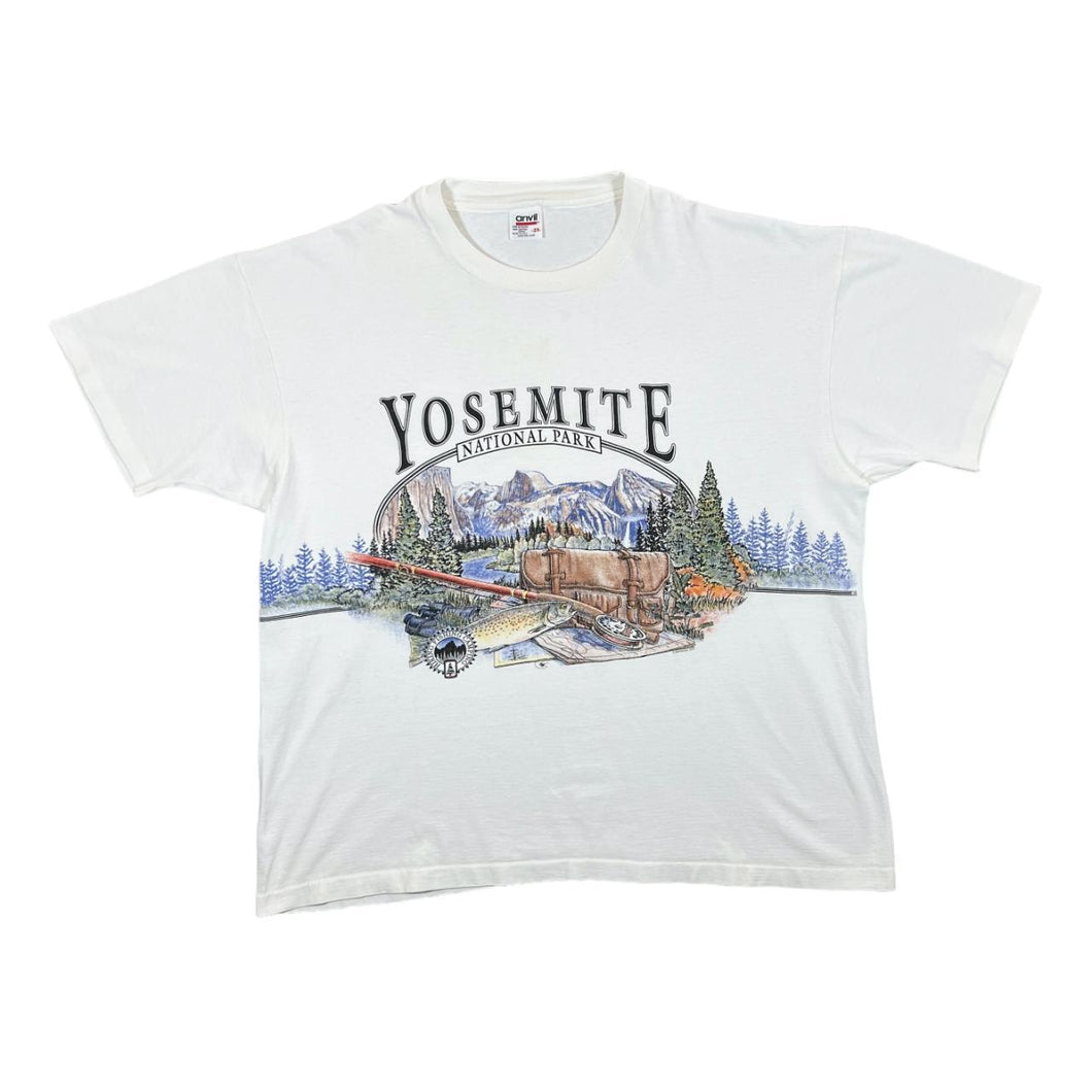 Vintage 90's Anvil YOSEMITE NATIONAL PARK Souvenir Wildlife Graphic Single Stitch T-Shirt