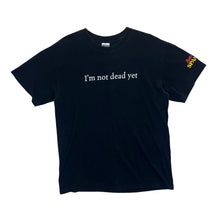 Load image into Gallery viewer, Early 00&#39;s MONTY PHYTHON&#39;S SPAMALOT &quot;I&#39;m Not Dead Yet&quot; Musical Souvenir Spellout Graphic T-Shirt
