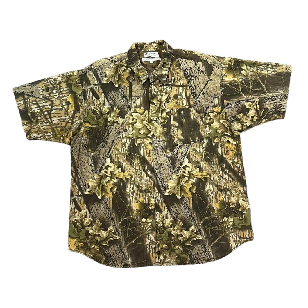Early 00's COLUMBIA SPORTSWEAR Mossy Oak Camo Camouflage Pattern Short Sleeve Cotton Shirt