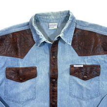 Load image into Gallery viewer, Vintage Yacary Cowboy Western Popper Leather Panel Blue Denim Long Sleeve Shirt
