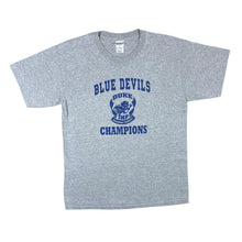 Load image into Gallery viewer, Early 00&#39;s DUKE BLUE DEVILS &quot;Champions&quot; College Spellout Graphic Grey T-Shirt
