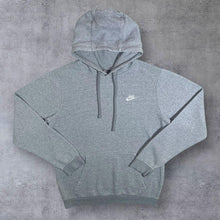 Load image into Gallery viewer, Nike Classic Embroidered Mini Logo Grey Pullover Hoodie
