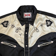 Load image into Gallery viewer, Vintage Stockerpoint Satin Effect Polyester Cowboy Western Popper Long Sleeve Shirt
