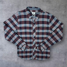 Load image into Gallery viewer, Lee “Slim Fit” Kansas ‘89 Lumberjack Plaid Check Long Sleeve Flannel Cotton Shirt
