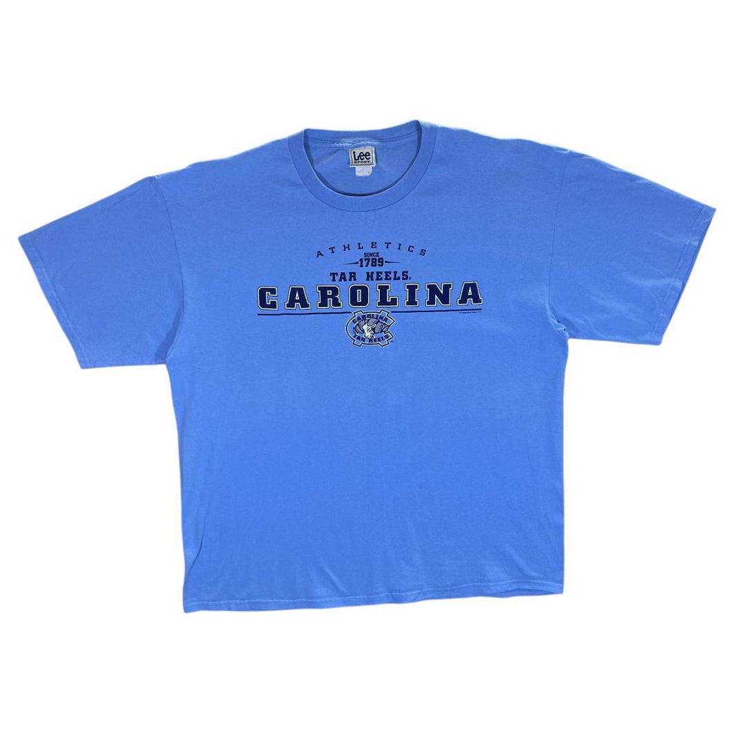 Early 00's Lee NCAA Carolina Tar Heels College Sports Graphic Blue T-Shirt